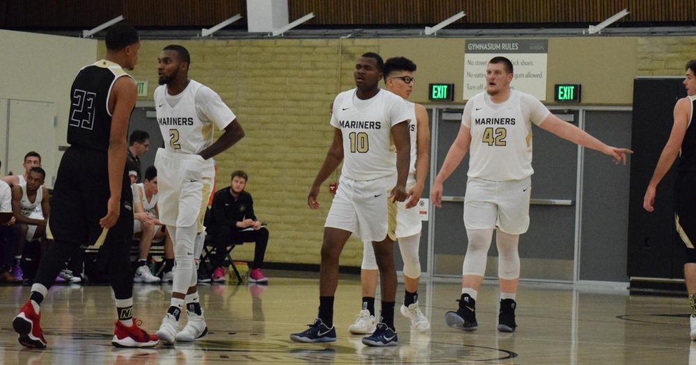 Men’s Basketball Nabs First Win At De Anza College 81-72