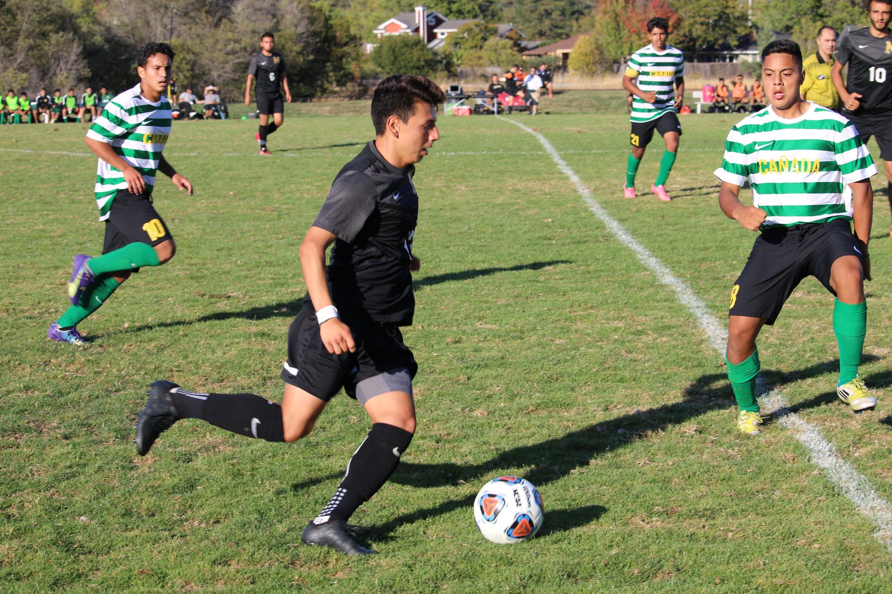 COM Men’s Soccer Clashes at Monterey But Falls 4-2