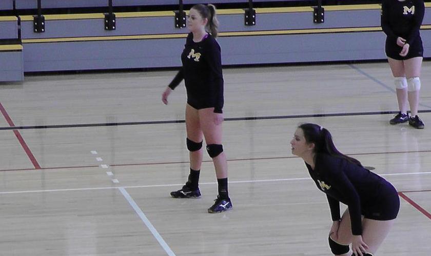 COM Volleyball Shows Resolve In Loss to Yuba
